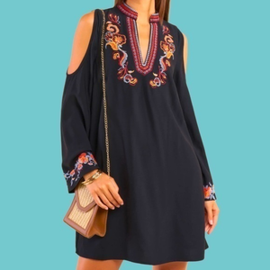 NWT Black Embroidery Cold‎ Shoulder Long Sleeve Floral Dress Size Small